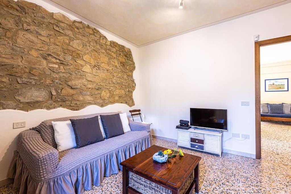 Casa Della Nonna Βίλα Chianni Εξωτερικό φωτογραφία